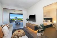 One-Bedroom Patio Apartment with Ocean View