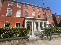 Friar Gate House - Grand Georgian Townhouse in Derby Centre - B&B
