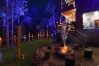 Heated Indoor Pool Theater Outdoors Gameroom - B&B Sevierville