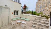 Azzuro Home - B&B Skopelos Town