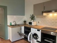 Le Petit Château de Castries - B&B Castries