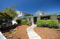 Private Cottage House - Walk to Beaches HarborFood Trials so much more - B&B