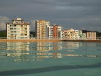 Moderno Departamento Familiar con Vista al Mar y WI-FI - Chambres d'hôtes Esmeraldas
