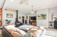 Fantail House Kaiuma Bay - Havelock Holiday Home - B&B Havelock