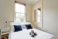 Awesome 2 Bedroom House Surry Hills - B&B