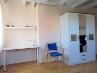 Helles Gästezimmer mit Kleinküche und Badbenutzung - Ferienwohnung Schwabmünchen