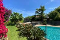 Lovely villa with pool - panoramic sea view - Chambres d’hôtes