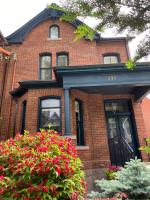 Downtown Luxury Victorian Retreat - B&B Toronto