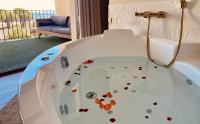 King Suite with Spa Bath - Lake View