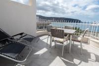 Los Cristianos, Ocean and Harbour view, pedestrian - B&B