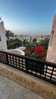 Chalet in Marina 6 District 31 - B&B