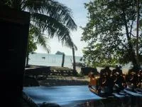 Pasai Beach Lodge - Bed and Breakfast Chian Yai