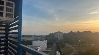 The Loop Towers by Vista residence JBJ - Bed and Breakfast