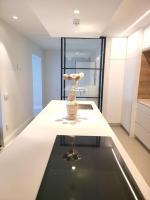 Stunning 8 pax apartment close to Puerta del Sol - Alcalá - B&B Madrid