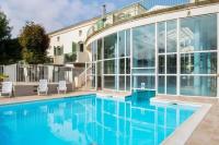 Apt 4 residence in the heart of St-Martin with swimming pool and parking - Chambres d'hôtes Saint-Martin-de-Ré