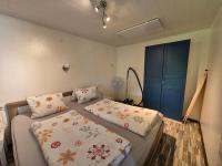 Ferienhaus AUEN mit Seezugang - Chambres d’hôtes Velden am Wörther See