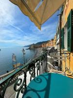UN TERRAZZINO SUL LUNGOMARE - Ferienwohnung Camogli