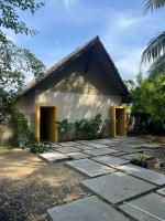 Dwalungan Riverside Villa - B&B Batukaras