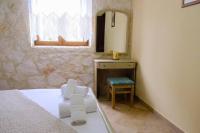 Fterini Apartments Sterna & Alletri - B&B