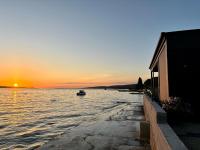 Mobilhome-Kroatien 2 Premium Mobilheime - direkt am Meer - Chambres d'hôtes Sveti Petar