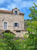 Stone house Gazda - Bed and Breakfast