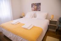 Standard Twin Room with Shared Bathroom