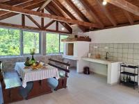 Stone house Gazda - B&B Omiš