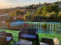 Casita con piscina cerca de Chinchón, Aranjuez y Parque Warner - B&B Colmenar de Oreja
