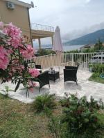 Casa Mare 1 - Bed and Breakfast Ðenovići