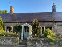 The Old Post Office, Cosy Cottage in Northumberland, Near Coast, Dog Friendly - Chambres d'hôtes Chatton