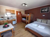 Quadruple Room with Private Bathroom