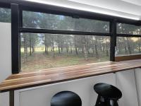 Bussie McBusFace, converted bus in Little River - Bed and Breakfast Little River