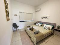 Apartamento de 2 dormitorios con piscina privada