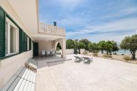 One-Bedroom Apartment with Sea View and Terrace