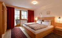 Two-Bedroom Apartment (4 adults) with Balcony