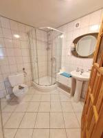 Driepersoonskamer met Eigen Badkamer