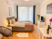 Studio with Balcony (2 Adults)