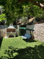 Korina's house - Bed and Breakfast Loutsa