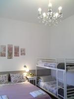 Quadruple Room with Private Bathroom