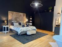 Deluxe Double Room with Extra Bed