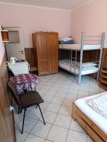 Vierbettzimmer mit eigenem Bad