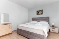 Three-Bedroom Apartment with Balcony