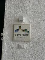 Ziro Suite Luxury House - Bed and Breakfast