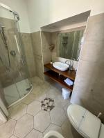 Camera Queen Superior