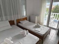 Plexidas Rooms - Chambres d'hôtes Skála Skotínas