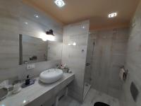 Studio-Apartment mit Balkon