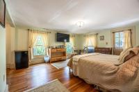 Triple Room with Bath