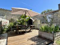 Maison rénovée près de la plage, jardin privé et terrasse - 4 couchages - FR-1-246A-321 - B&B