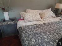 Muy Linda casa a 1 cuadra de terminal de Omnibus - Chambres d’hôtes Montevideo