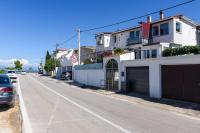 Apartment Marin,seaview,terrace massage hot tube,grill place,parking - Chambres d'hôtes Trogir